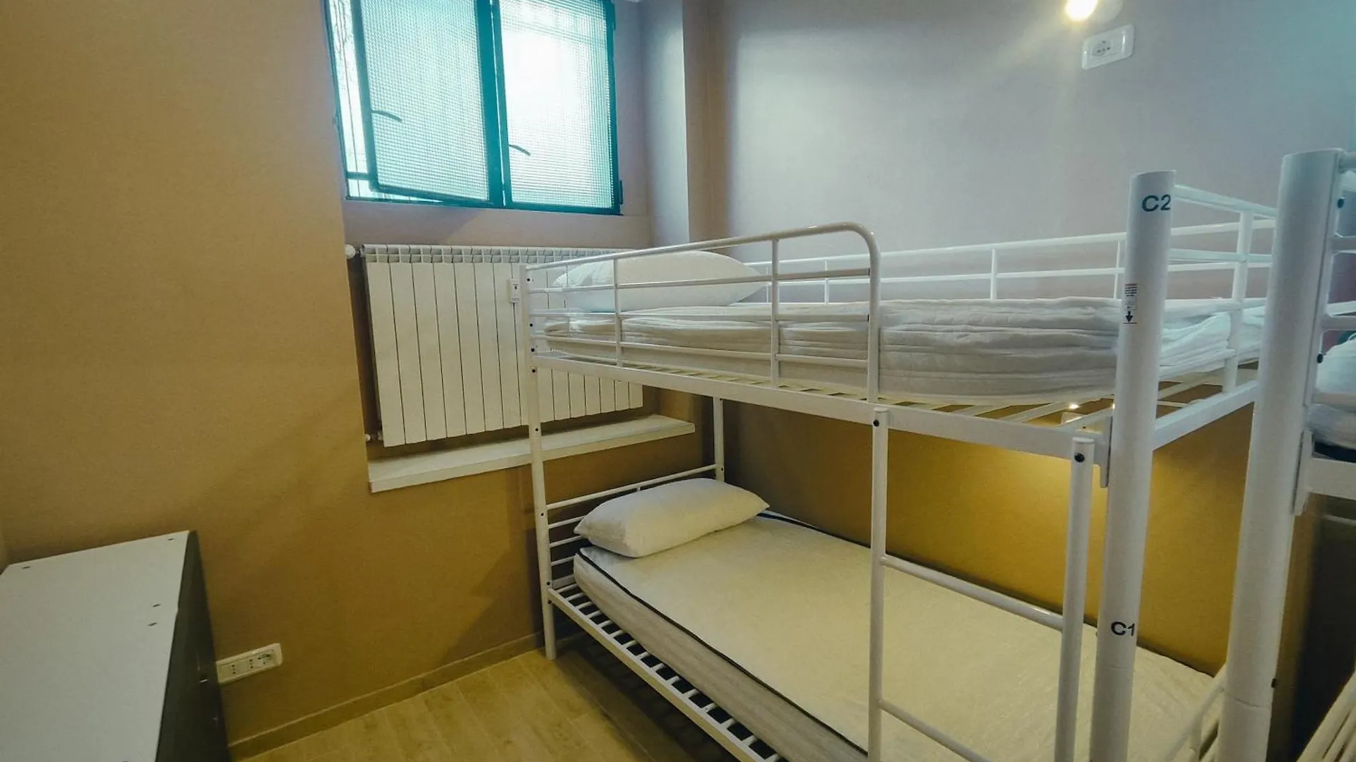 Cinhouse Hostel Milan 0*,  Italy